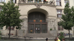 Vedení Prahy jde kvůli koronaviru do karantény