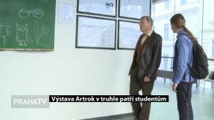 Výstava Artrok v truhle patří studentům