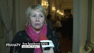 Řád akademických palem získala učitelka z Prahy 1