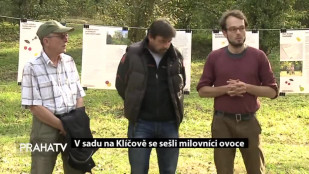 V sadu na Klíčově se sešli milovníci ovoce