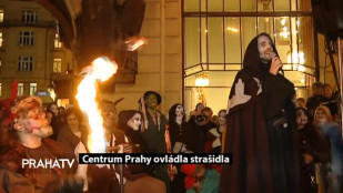 Centrum Prahy ovládla strašidla