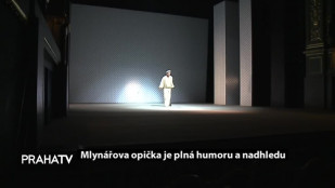 Mlynářova opička je plná humoru a nadhledu
