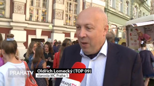V Praze 1 se za vysvědčení předávaly odměny