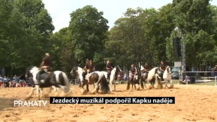 Jezdecký muzikál podpořil Kapku naděje
