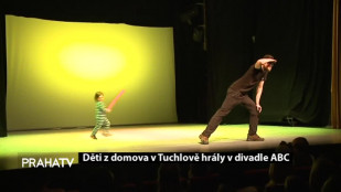 Děti z domova v Tuchlově hrály v divadle ABC