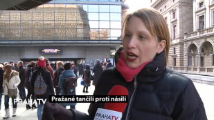 Pražané tančili proti násilí 