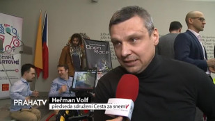 Zastupitelé budou jezdit na handbiku