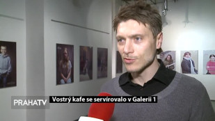 Vostrý Kafe se servírovalo v Galerii 1