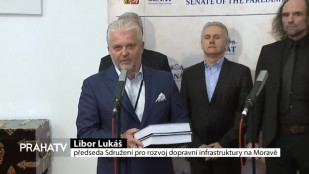 Senátoři dostali petici za dostavbu dálnic