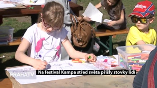 Na festival Kampa střed světa přišly stovky lidí
