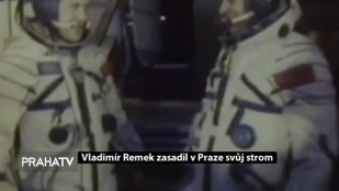 Vladimír Remek zasadil v Praze svůj strom