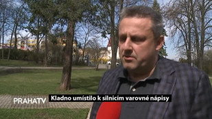 Kladno umístilo k silnicím varovné nápisy