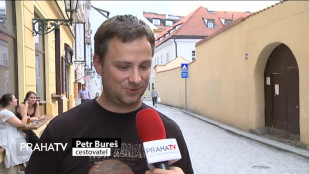 Mladý pár z Prahy procestoval svět stopem a MHD