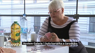 Hostem Galerie 1 byla kartářka a čarodějka