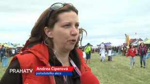 Na letišti Velká Dobrá se konal tradiční pivní festival