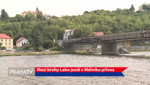 Mezi břehy Labe jezdí v Mělníku přívoz