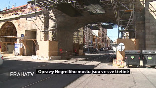 Opravy Negrelliho mostu jsou ve své třetině 