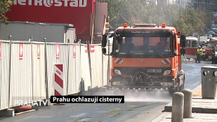 Prahu ochlazují cisterny