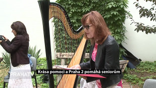 Krása pomoci a Praha 2 pomáhá seniorům