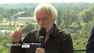 Pierre Richard v Praze zasadil vinnou révu