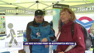 Lidé nosí reflexní prvky na nesprávných místech