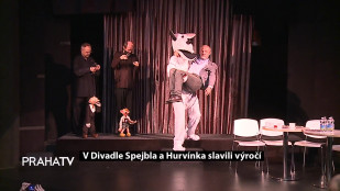 V Divadle Spejbla a Hurvínka slavili výročí