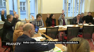 Velká část tříděného plastu končí na skládkách