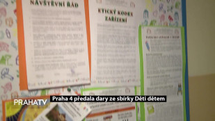 Praha 4 předala dary ze sbírky Děti dětem