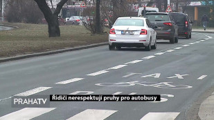 Řidiči nerespektují pruhy pro autobusy