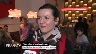 Veolia předala šek na projekt Voda pro Afriku
