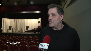 Divadlo na Maninách uvádí Zradu