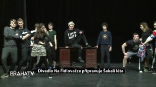 Divadlo Na Fidlovačce připravuje Šakalí léta