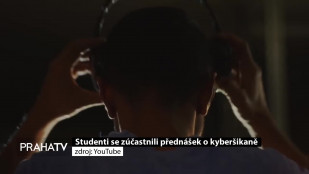 Studenti se zúčastnili přednášek o kyberšikaně