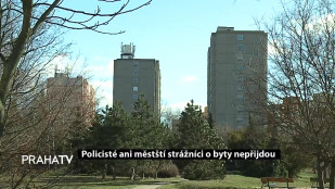 Policisté ani městští strážníci o byty nepřijdou