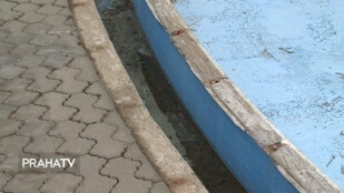 V Kosmonosích opravují bazén