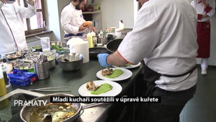 Mladí kuchaři soutěžili v úpravě kuřete