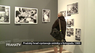 Pražský hrad vystavuje snímky z listopadu 1989