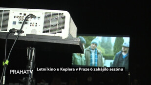 Letní kino u Keplera v Praze 6 zahájilo sezónu