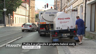 Praha 8 se připojila k projektu balené vody