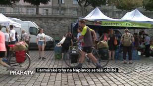 Farmářské trhy na náplavce se těší oblibě