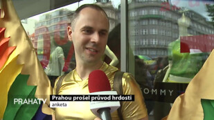 Prahou prošel průvod hrdosti