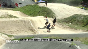 Longboardisté jeli závod Feel the Wheel 2019