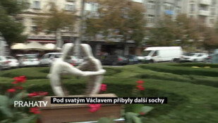 Pod svatým Václavem přibyly další sochy