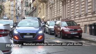 Mamataxi ohrožuje bezpečnost dětí před školou