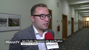 Praha bojuje s nelegální reklamou
