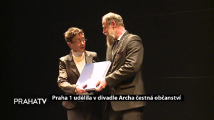 Praha 1 udělila v divadle Archa čestná občanství