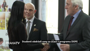 Studenti obdrželi ceny za účast v programu DOFE