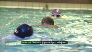 Městské části dotují plavání pro veřejnost