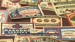 V Mladé Boleslavi vystavují zápalkové nálepky