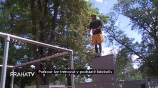 Parkour lze trénovat v podstatě kdekoliv
